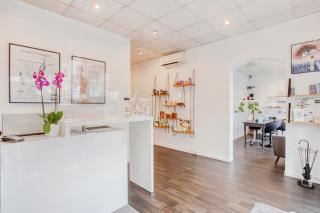 Salon de Manucure Beauty's Home. La Beauté Qui Vous Ressemble 0