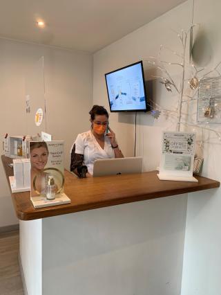 Salon de Manucure Centre de Soin Esthétique Nymphéa 0