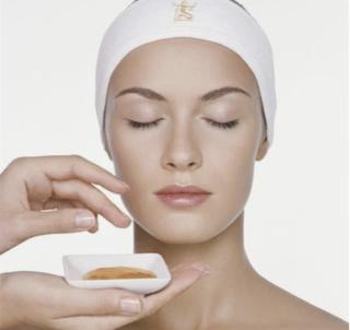 Salon de Manucure L’Atelier De Mathilde 0