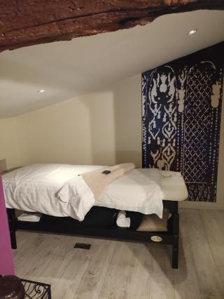 Salon de Manucure EXCILLANCE • Un Instant pour Soi 0