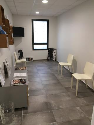 Salon de Manucure Dr Karima Shaaban, Médecin esthétique 0