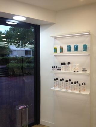 Salon de Manucure CAMILLE ALBANE 0