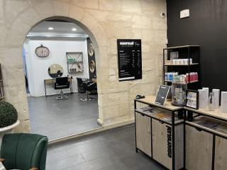 Salon de Manucure Essensual - coiffeur Bordeaux 0