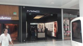Salon de Manucure MAC Cosmetics 0