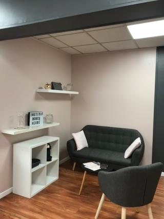 Salon de Manucure Institut Douce'Heure 0