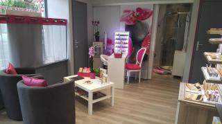 Salon de Manucure ESPACE BEAUTE Aux Bons Soins d'Emilie 0