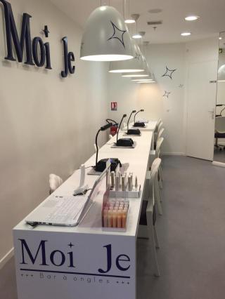 Salon de Manucure Moi Je - Bar à Ongles Mandelieu 1