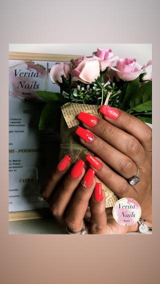 Salon de Manucure VeritaNailsBeauty 0