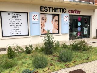 Salon de Manucure Esthetic Center Soyaux - Institut de Beauté 0