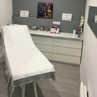 Salon de Manucure L.A Beauté Institut. 0