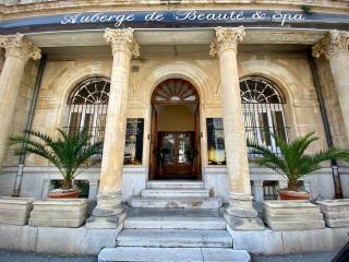 Salon de Manucure Auberge de Beaute & Spa 0