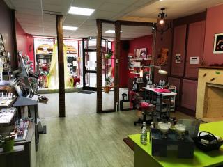 Salon de Manucure Autour D'Elles 0