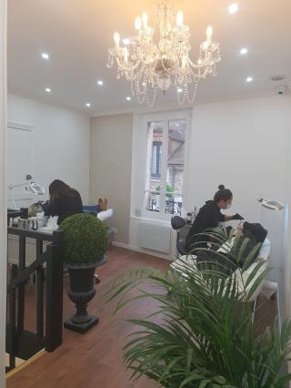 Salon de Manucure L'Atelier du Sourcil - Fontainebleau 0