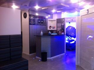 Salon de Manucure SUNEXPRESS 95 Bronzage, Onglerie, Beauty bar & Bar à Lissages 0