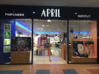 Salon de Manucure Parfumerie April Cabries 0