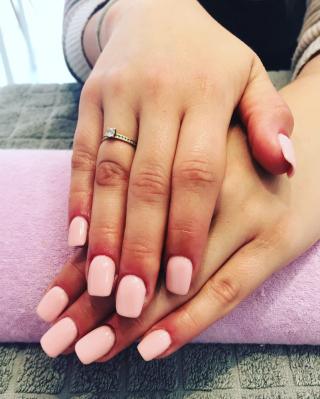 Salon de Manucure Entre Copines 0