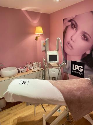 Salon de Manucure QIPAO 0