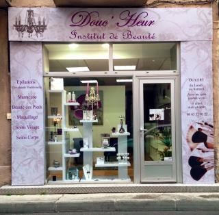 Salon de Manucure Institut Douc'Heur 0