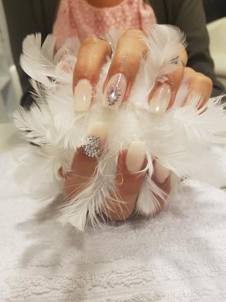 Salon de Manucure Loenza - Extensions de cils et ongles 0