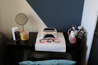 Salon de Manucure L'APPART 22, studio beauté spécialisé dans la beauté du regard et les soins de peau 0