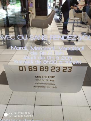 Salon de Manucure L'Atelier Intermède - Coiffeur Etiolles 0