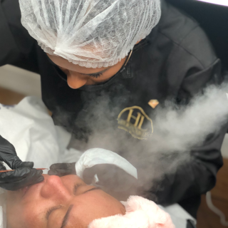 Salon de Manucure Atelier Herika Loureiro - Esthétique et Micropigmentation 0