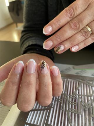 Salon de Manucure Mgt manucure gel tendance 0