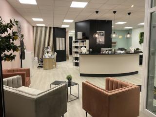 Salon de Manucure La boutique à beauté 0