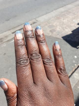 Salon de Manucure Ongl'Discount. 0