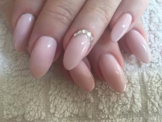 Salon de Manucure IS BEAUTY 1