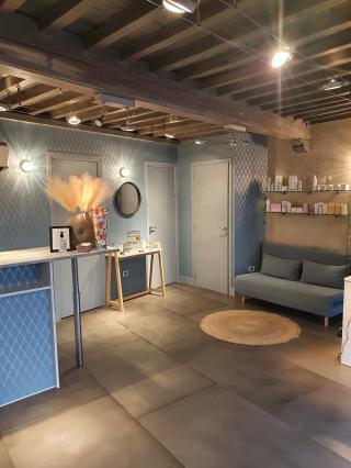 Salon de Manucure Institut Del Esthetik 0