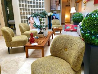 Salon de Manucure Maison de Beauté & Spa Urbain by Michelle Defrance 0