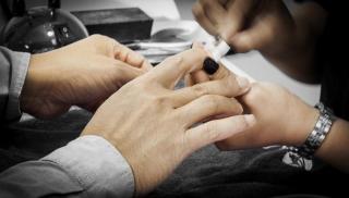 Salon de Manucure Une pose s'impose ! 0