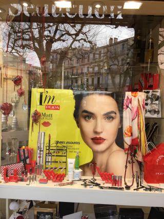 Salon de Manucure Parfumerie Séduction 1