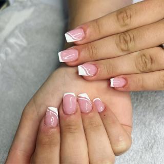 Salon de Manucure Nail’za Onglerie 0