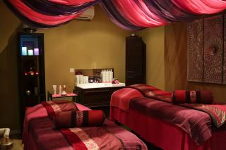 Salon de Manucure La maison du bien-être by Bain de Soleil - Onglerie, massages, soins corps et visage 0