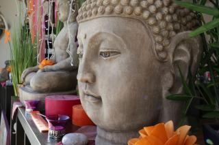 Salon de Manucure La maison du bien-être by Bain de Soleil - Onglerie, massages, soins corps et visage 0