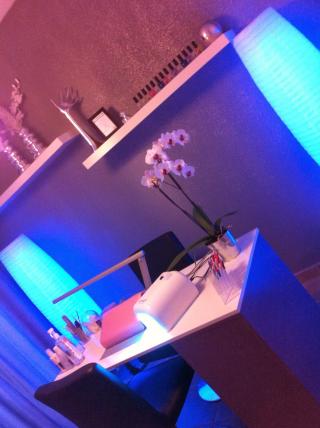 Salon de Manucure Glamournails le plaisir d'une pause à votre domicile 0