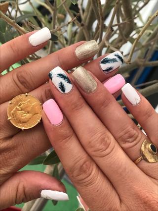 Salon de Manucure Esthéticienne à domicile « Citronailsbymllek » 0