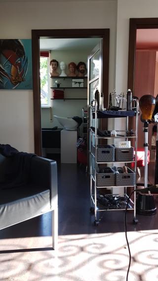 Salon de Manucure Beauté Signée Salon de coiffure et Institut 0