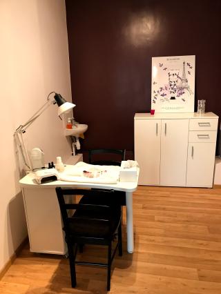 Salon de Manucure Institut Sans Complex 0