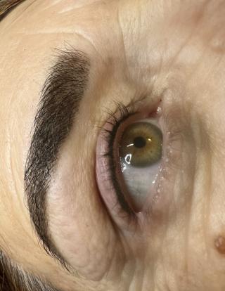 Salon de Manucure Institut de beauté Art permanent 0