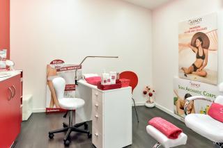 Salon de Manucure Institut Guinot 0