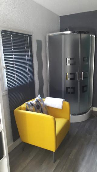 Salon de Manucure Eclat Sérénité au masculin et feminin 0