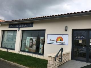 Salon de Manucure Minceur, Jeunesse, Beauté de la Peau -Aurélie Armaing (ancien Douce Évasion) 0