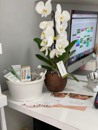 Salon de Manucure Institut de beauté NINA BEAUTÉ 0