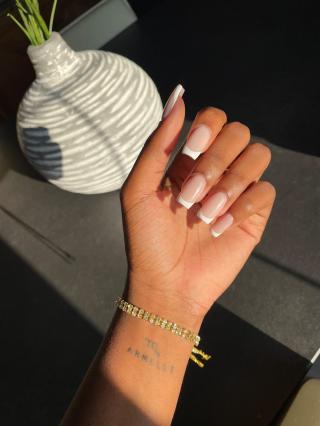 Salon de Manucure Purple Nails Studio 0