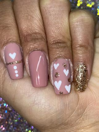 Salon de Manucure Mademoiselle H 0