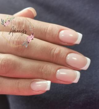 Salon de Manucure ADIANYS 0