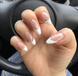 Salon de Manucure Salon La Rose 0